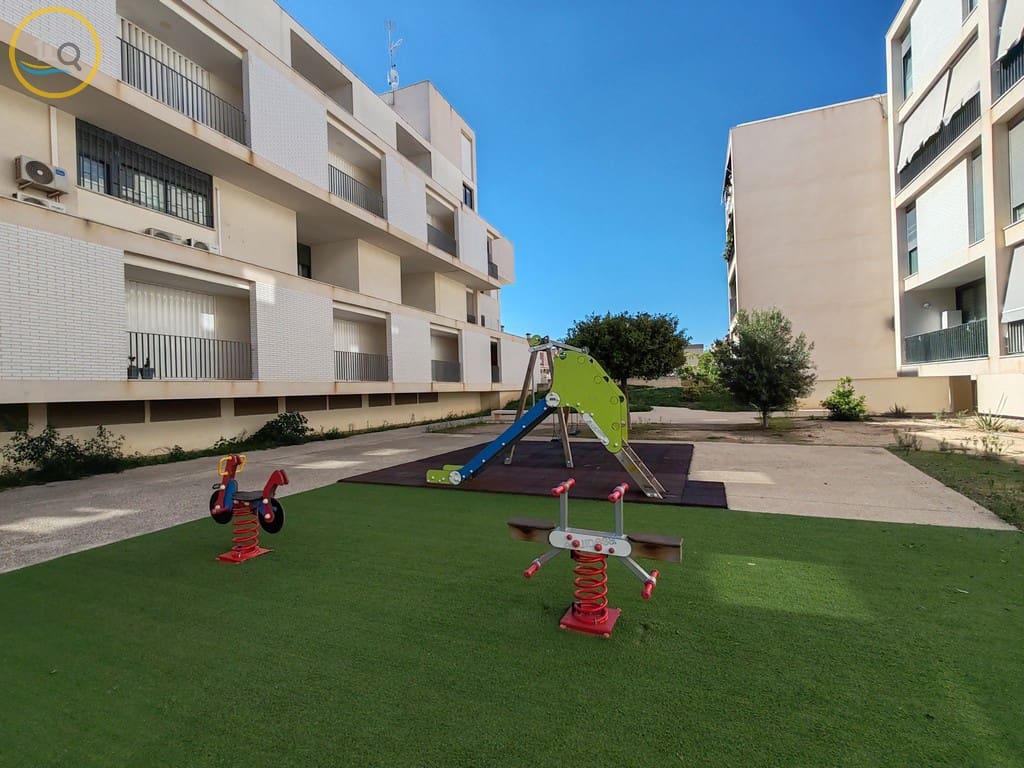 3 soveværelse Lejlighed til salg i Orihuela Costa med swimmingpool garage - € 295.000 (Ref: 10179241)