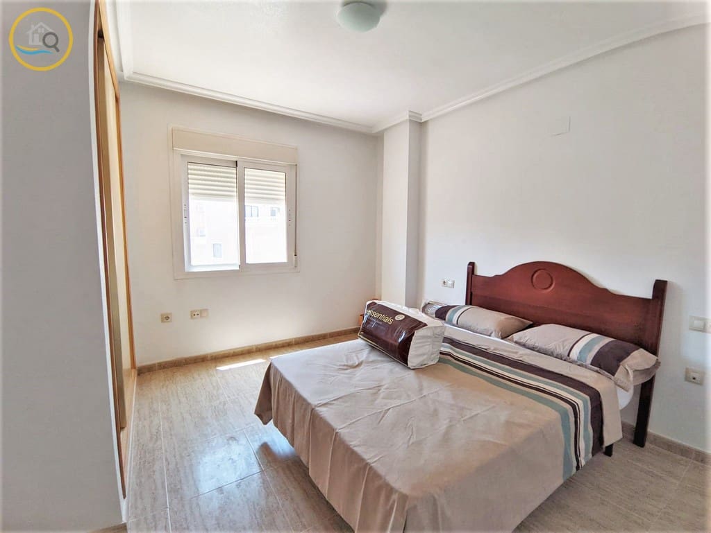 3 bedroom Apartment for sale in Pinar de Campoverde with pool - € 105,000 (Ref: 7696974)