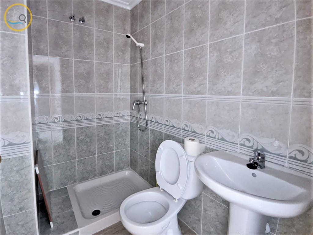 3 bedroom Apartment for sale in Pinar de Campoverde with pool - € 105,000 (Ref: 7696974)