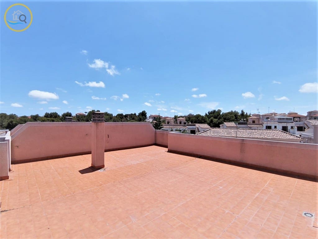 3 bedroom Apartment for sale in Pinar de Campoverde with pool - € 105,000 (Ref: 7696974)