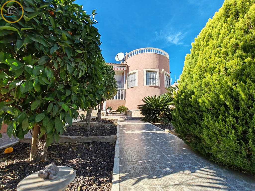 3 bedroom Villa for sale in Pinar de Campoverde, Pilar de la Horadada