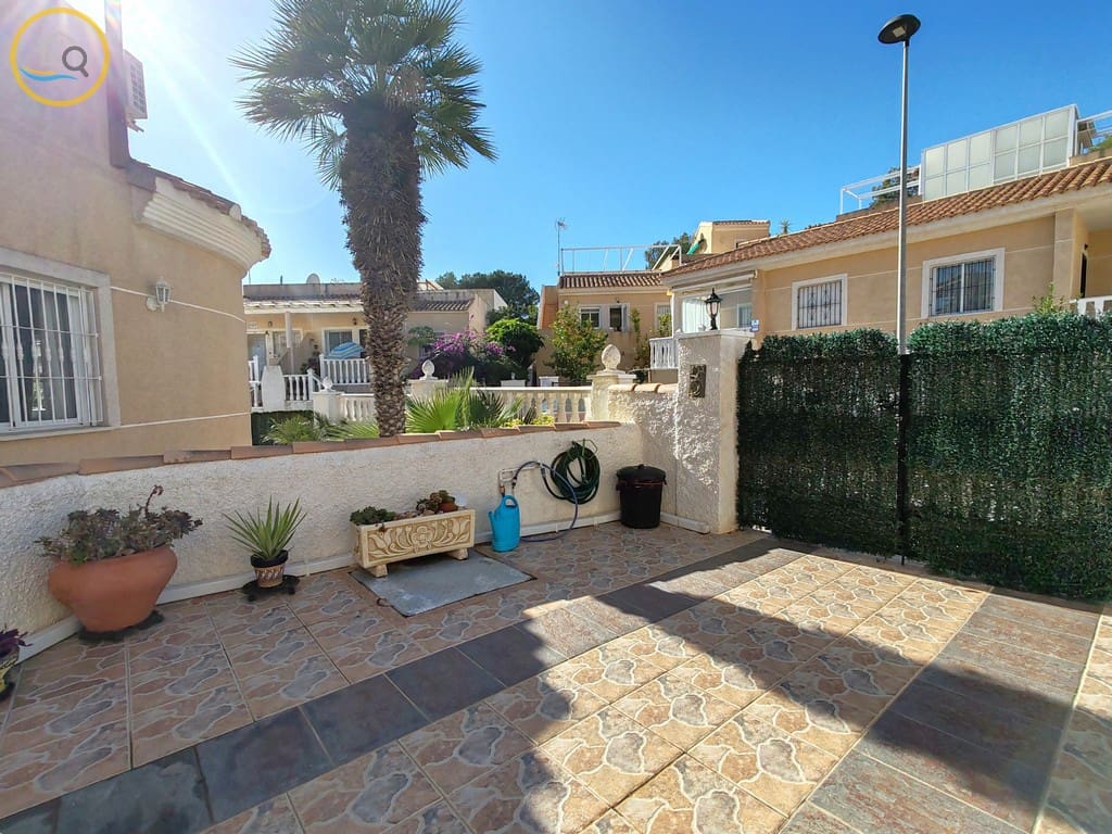 2 bedroom Villa for sale in Pinar de Campoverde, Pilar de la Horadada