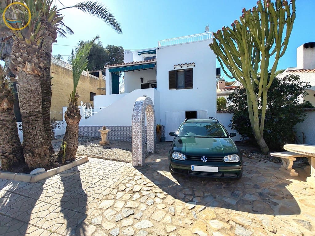 3 bedroom Villa for sale in Pinar de Campoverde, Pilar de la Horadada