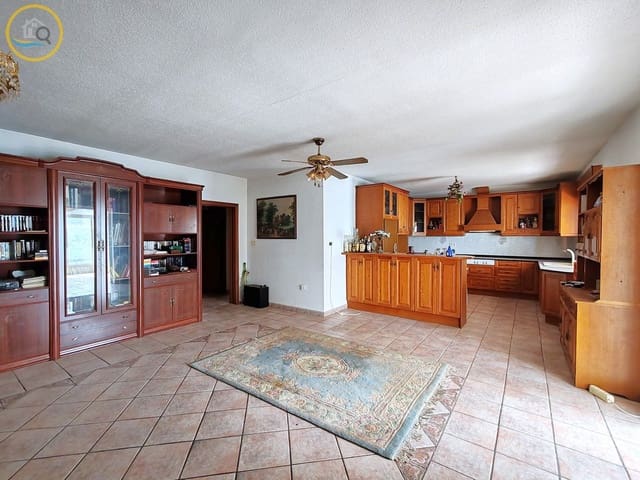 Chalet de 3 habitaciones en Pinar de Campoverde, Pilar de la Horadada en venta con garaje - 490.000 € (Ref: 8182631)