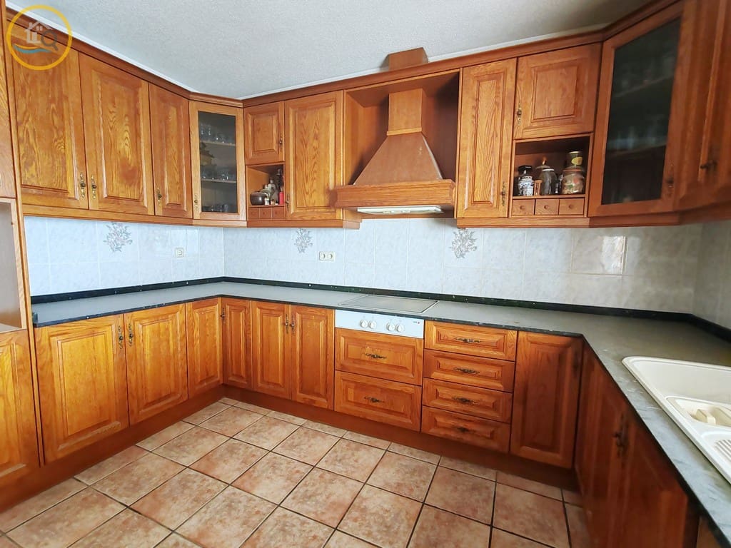 Chalet de 3 habitaciones en Pinar de Campoverde en venta con garaje - 490.000 € (Ref: 8182631)