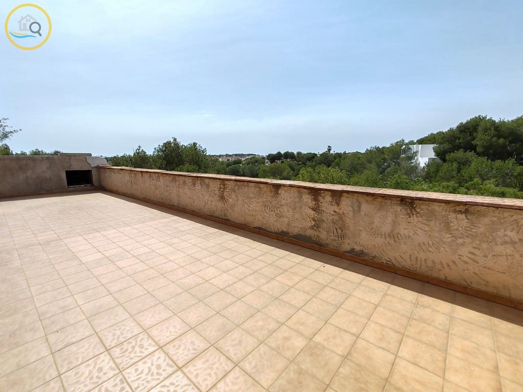 Chalet de 3 habitaciones en Pinar de Campoverde en venta con garaje - 490.000 € (Ref: 8182631)