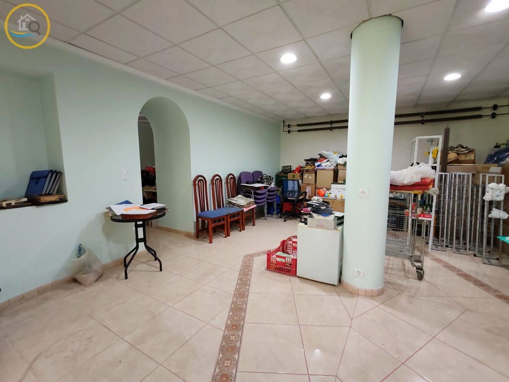 Chalet de 3 habitaciones en Pinar de Campoverde en venta con garaje - 490.000 € (Ref: 8182631)