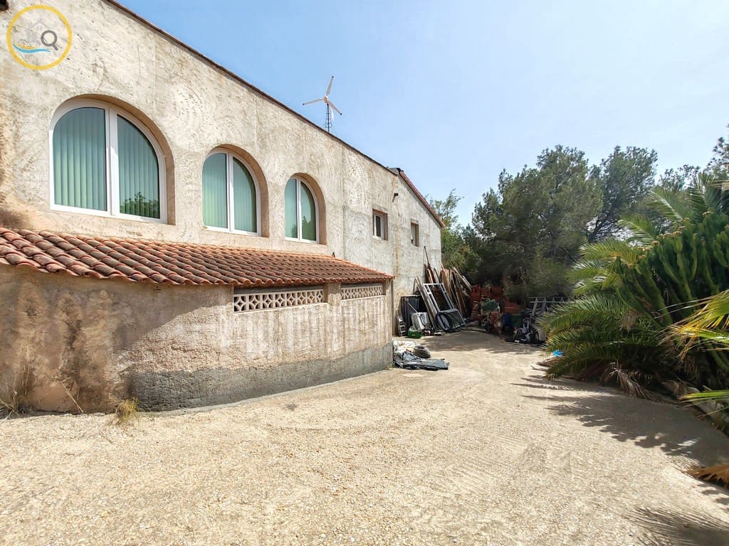 Chalet de 3 habitaciones en Pinar de Campoverde en venta con garaje - 490.000 € (Ref: 8182631)