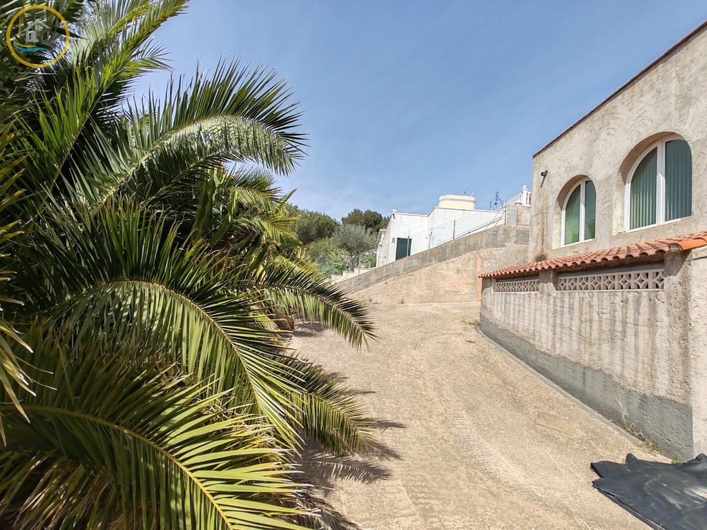 Chalet de 3 habitaciones en Pinar de Campoverde en venta con garaje - 490.000 € (Ref: 8182631)