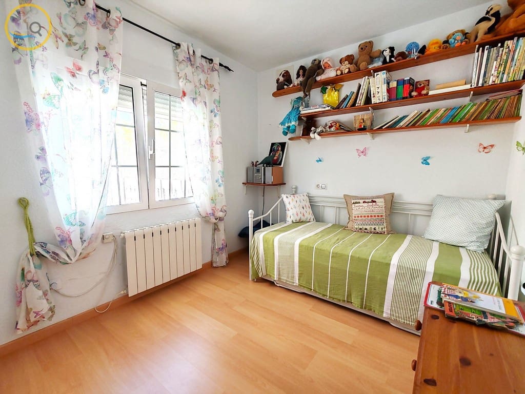 5 camera da letto Villa in vendita in Pinar de Campoverde con piscina garage - 450.000 € (Rif: 8555691)