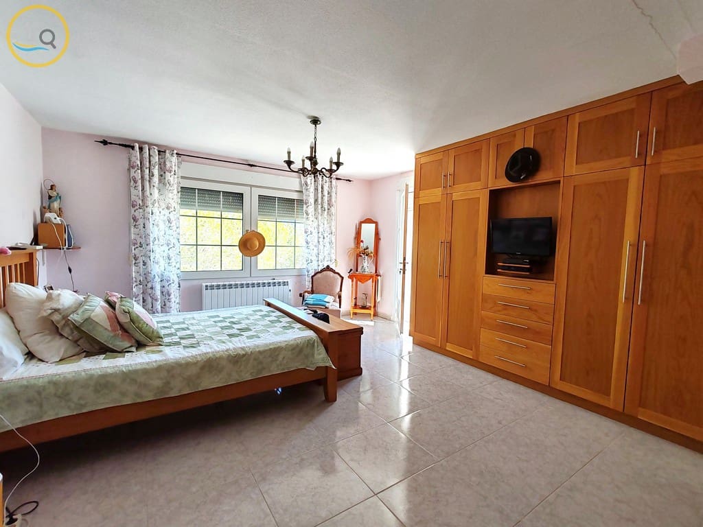 5 camera da letto Villa in vendita in Pinar de Campoverde con piscina garage - 450.000 € (Rif: 8555691)