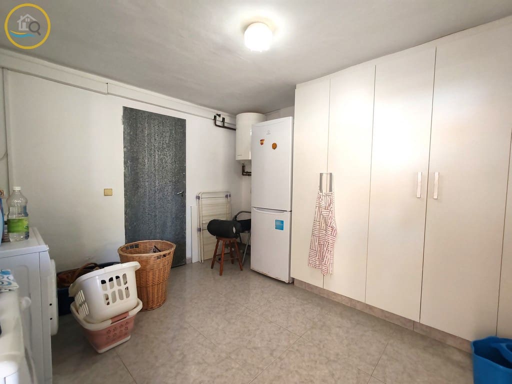 5 camera da letto Villa in vendita in Pinar de Campoverde con piscina garage - 450.000 € (Rif: 8555691)