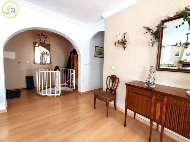 5 camera da letto Villa in vendita in Pinar de Campoverde, Pilar de la Horadada con piscina garage - 450.000 € (Rif: 8555691)