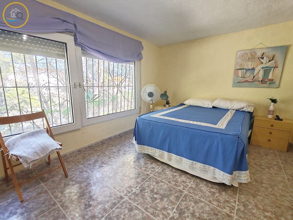 5 camera da letto Villa in vendita in Pinar de Campoverde con piscina garage - 450.000 € (Rif: 8555691)