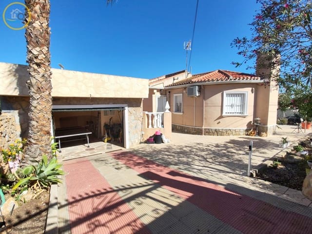 5 camera da letto Villa in vendita in Pinar de Campoverde, Pilar de la Horadada con piscina garage - 450.000 € (Rif: 8555691)