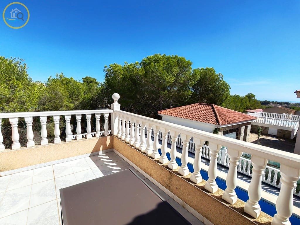 5 camera da letto Villa in vendita in Pinar de Campoverde con piscina garage - 450.000 € (Rif: 8555691)