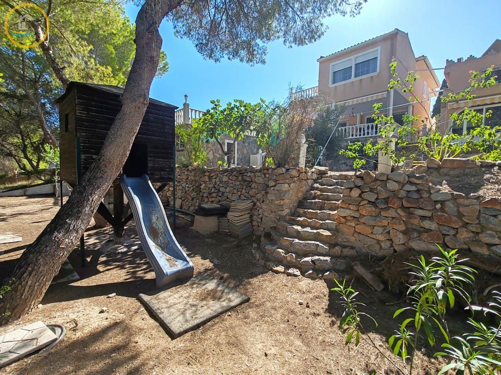 5 camera da letto Villa in vendita in Pinar de Campoverde con piscina garage - 450.000 € (Rif: 8555691)