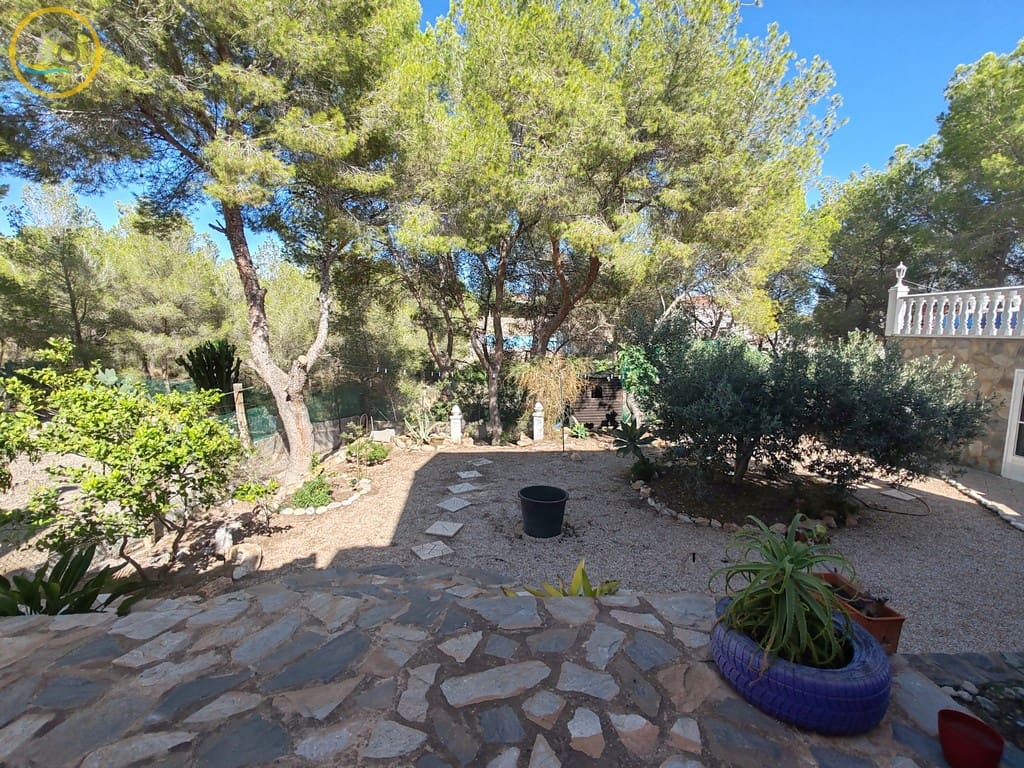 5 camera da letto Villa in vendita in Pinar de Campoverde con piscina garage - 450.000 € (Rif: 8555691)