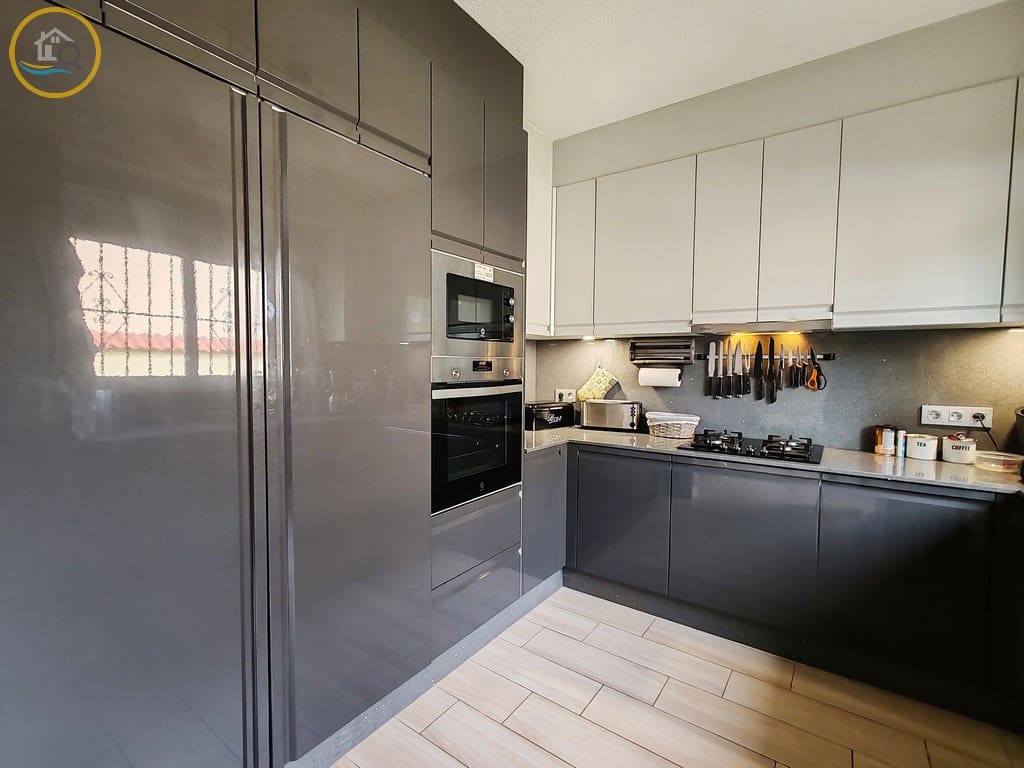 4 makuuhuone Huvila myytävänä paikassa Pinar de Campoverde mukana uima-altaan - 439 998 € (Ref: 8623037)