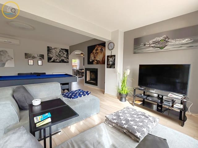 4 makuuhuone Huvila myytävänä paikassa Pinar de Campoverde, Pilar de la Horadada mukana uima-altaan - 439 998 € (Ref: 8623037)