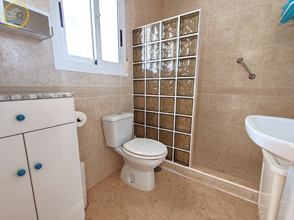 2 soveværelse Rækkehus til salg i Pinar de Campoverde med swimmingpool - € 154.000 (Ref: 8922159)