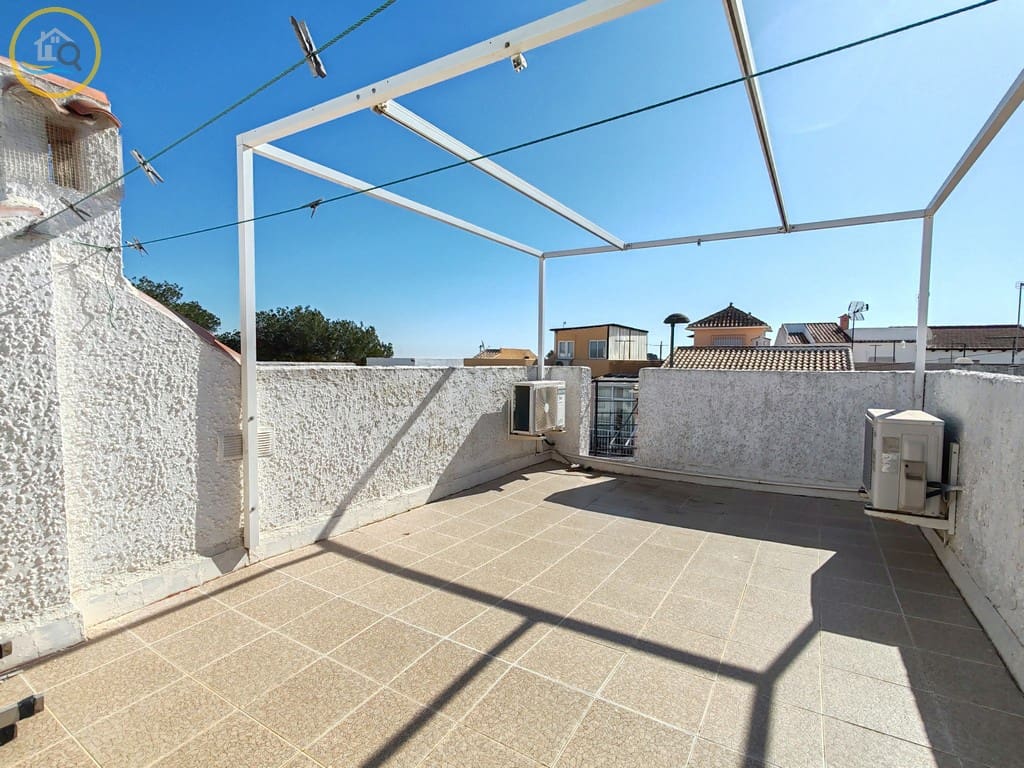 2 soveværelse Rækkehus til salg i Pinar de Campoverde med swimmingpool - € 154.000 (Ref: 8922159)