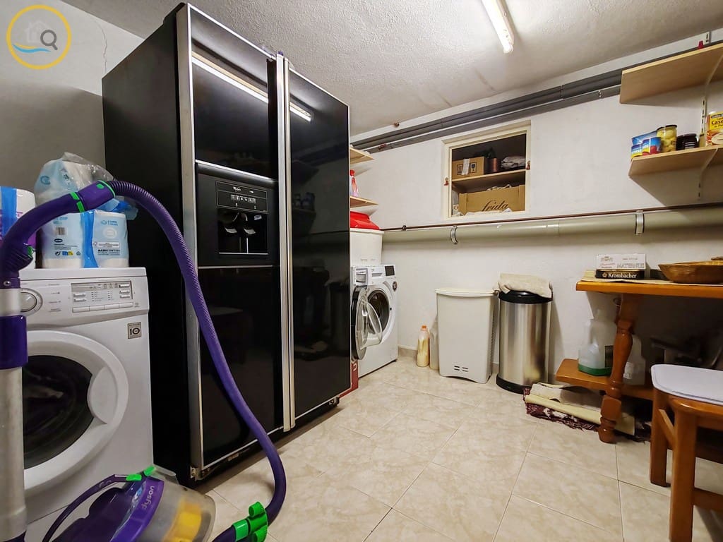 3 sypialnia Willa na sprzedaż w Pilar de la Horadada z basenem garażem - 435 000 € (Ref: 8960764)