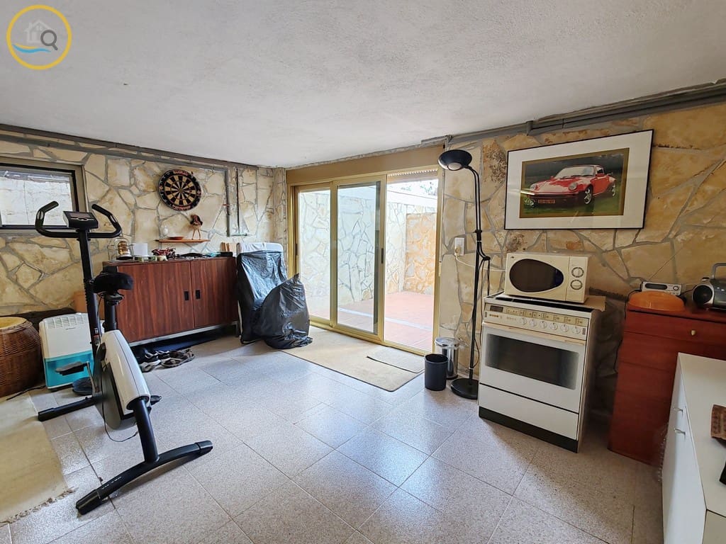 3 sypialnia Willa na sprzedaż w Pilar de la Horadada z basenem garażem - 435 000 € (Ref: 8960764)