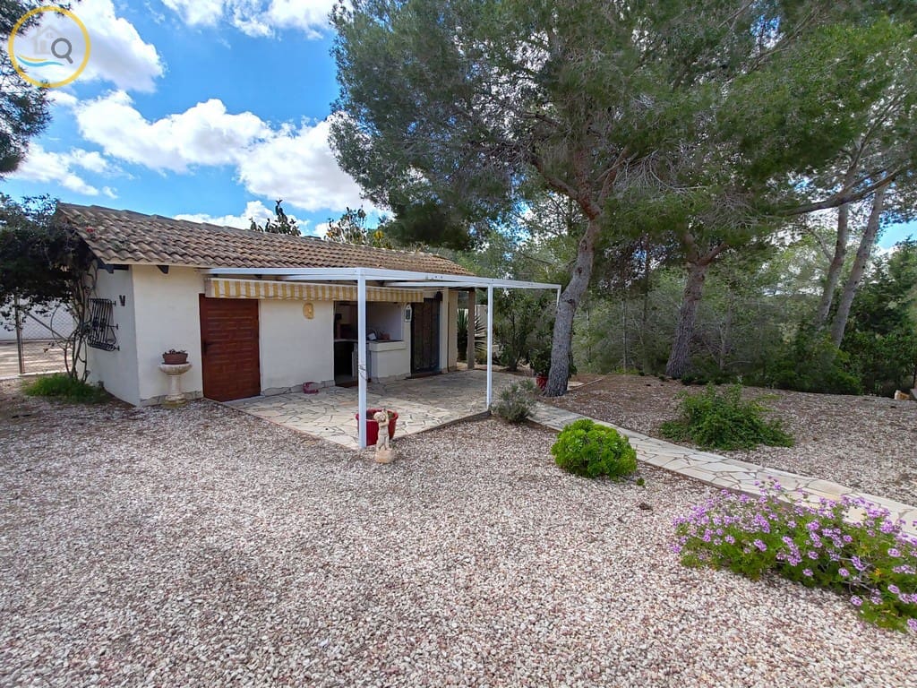 3 sypialnia Willa na sprzedaż w Pilar de la Horadada z basenem garażem - 435 000 € (Ref: 8960764)