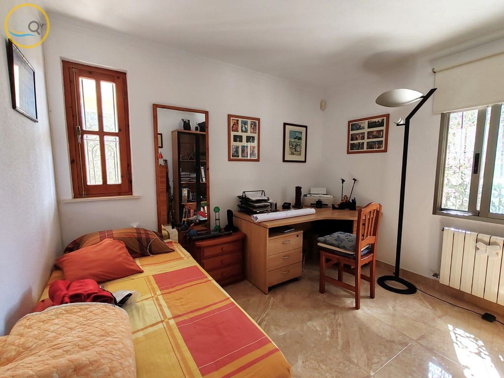 3 sypialnia Willa na sprzedaż w Pilar de la Horadada z basenem garażem - 435 000 € (Ref: 8960764)