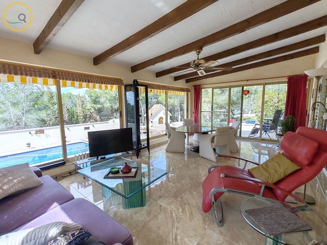 3 soverom Villa til salgs i Pinar de Campoverde, Pilar de la Horadada med svømmebasseng garasje - € 435 000 (Ref: 8960764)