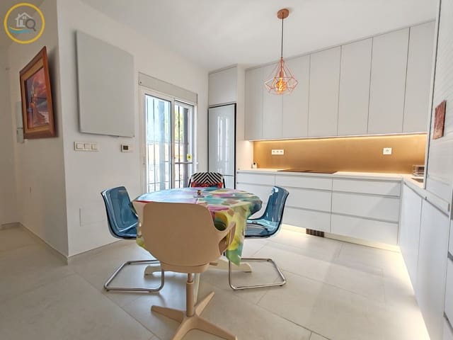 3 soveværelse Rækkehus til salg i Pinar de Campoverde, Pilar de la Horadada med garage - € 159.950 (Ref: 9058302)