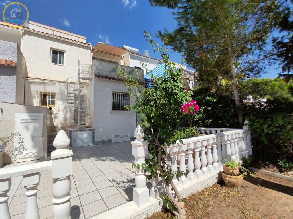 3 soveværelse Rækkehus til salg i Pinar de Campoverde - € 179.950 (Ref: 9200832)