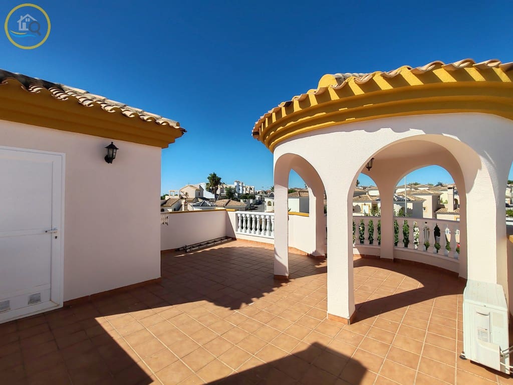 3 soverom Villa til salgs i Pinar de Campoverde med svømmebasseng garasje - € 274 950 (Ref: 9227819)