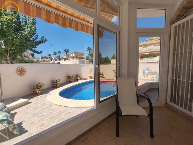 3 soverom Villa til salgs i Pinar de Campoverde, Pilar de la Horadada med svømmebasseng garasje - € 274 950 (Ref: 9227819)