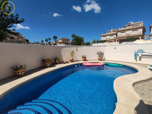 3 soverom Villa til salgs i Pinar de Campoverde, Pilar de la Horadada med svømmebasseng garasje - € 274 950 (Ref: 9227819)