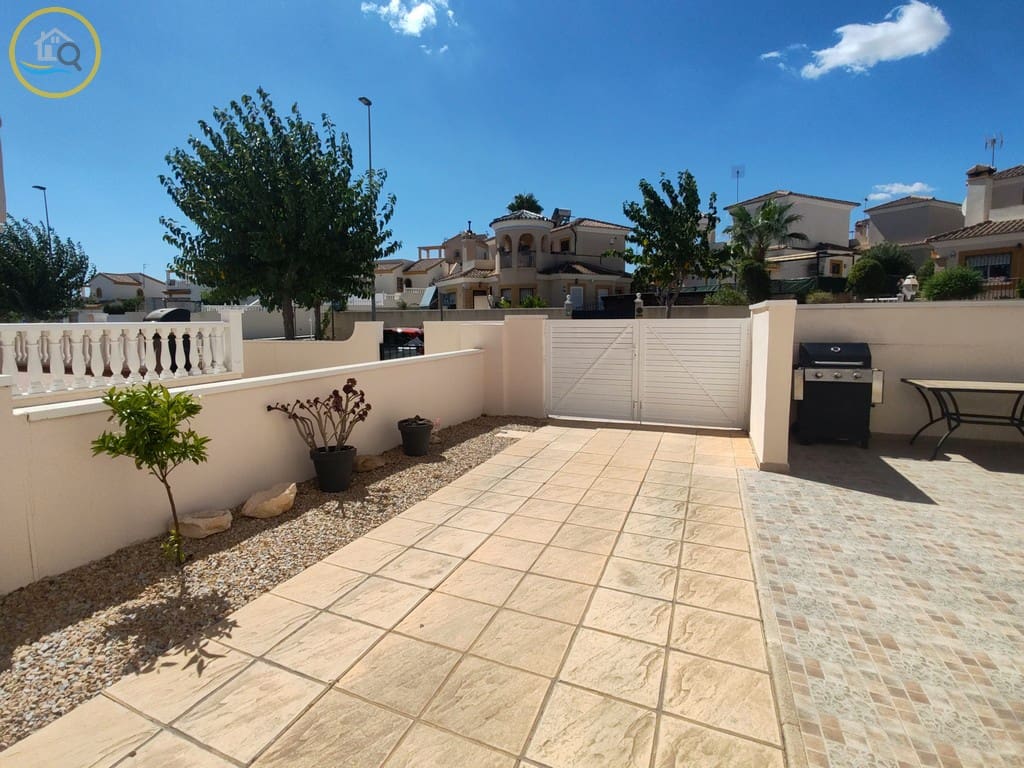 3 soverom Villa til salgs i Pinar de Campoverde med svømmebasseng garasje - € 274 950 (Ref: 9227819)