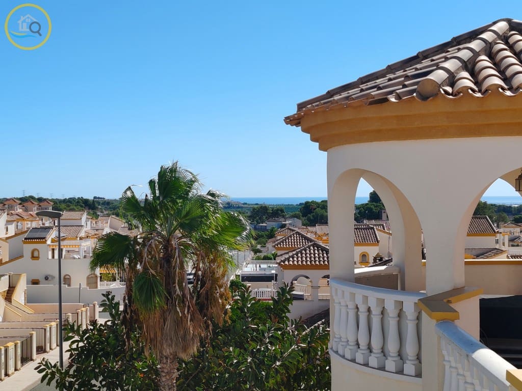 3 soverom Villa til salgs i Pinar de Campoverde med svømmebasseng garasje - € 274 950 (Ref: 9227819)