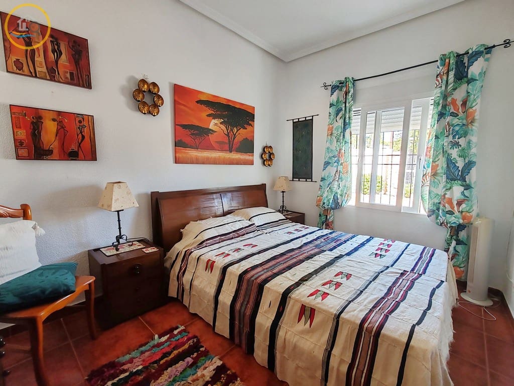 4 soveværelse Villa til salg i Pinar de Campoverde med swimmingpool garage - € 625.000 (Ref: 9227820)