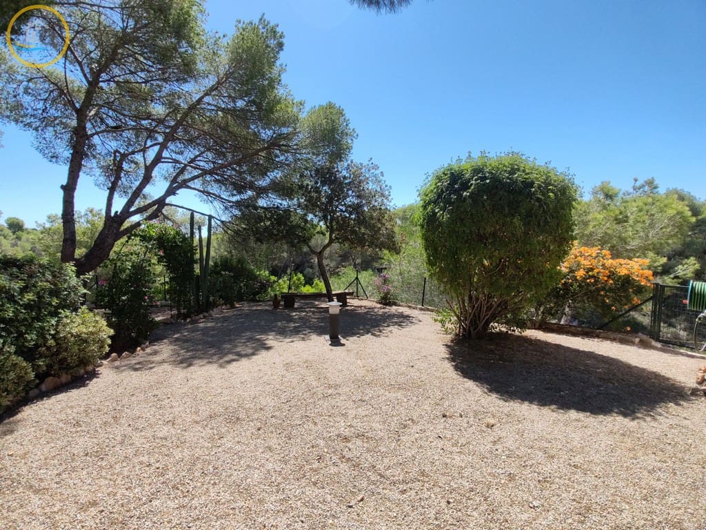 4 soveværelse Villa til salg i Pinar de Campoverde med swimmingpool garage - € 625.000 (Ref: 9227820)