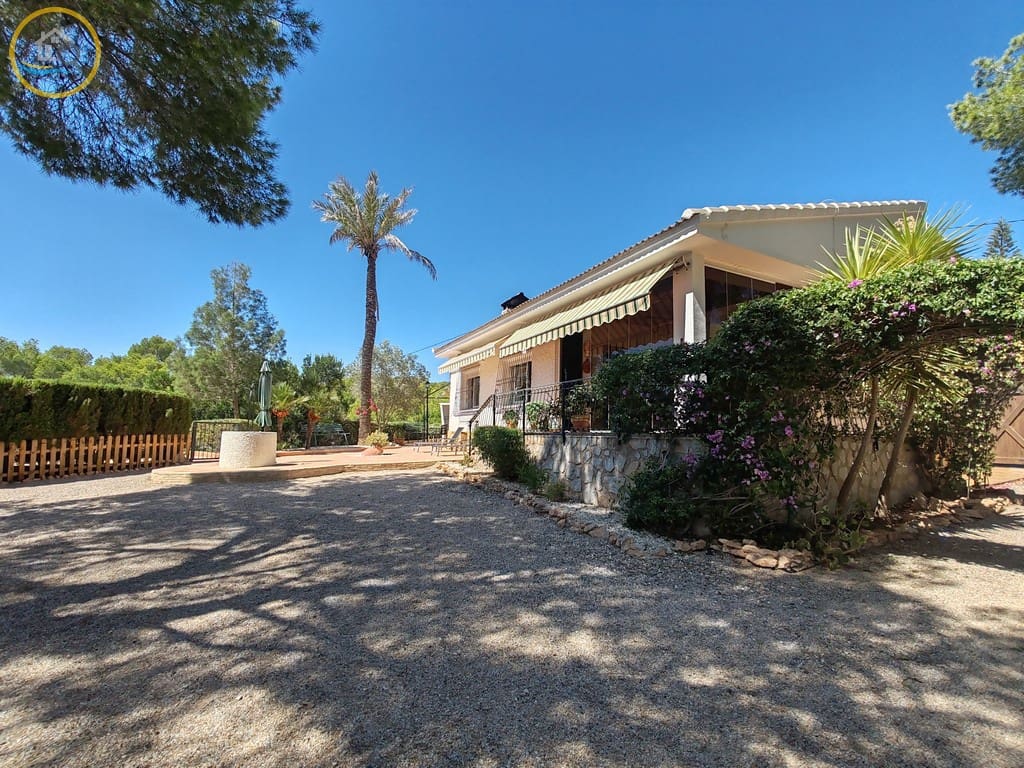 4 soveværelse Villa til salg i Pinar de Campoverde med swimmingpool garage - € 625.000 (Ref: 9227820)