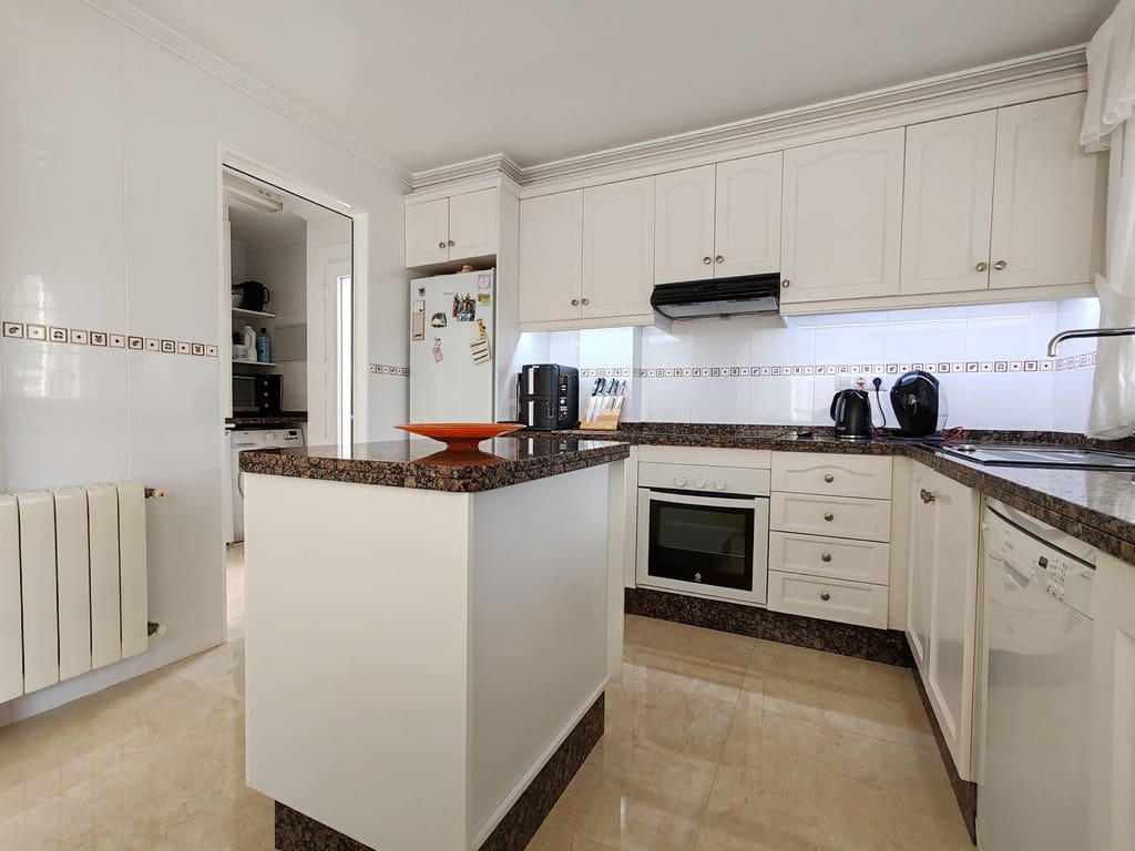 3 sypialnia Willa na sprzedaż w Pinar de Campoverde z basenem garażem - 397 500 € (Ref: 9369039)