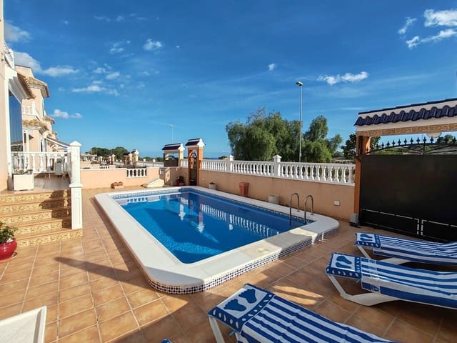 3 soverom Villa til salgs i Pinar de Campoverde, Pilar de la Horadada med svømmebasseng garasje - € 397 500 (Ref: 9369039)