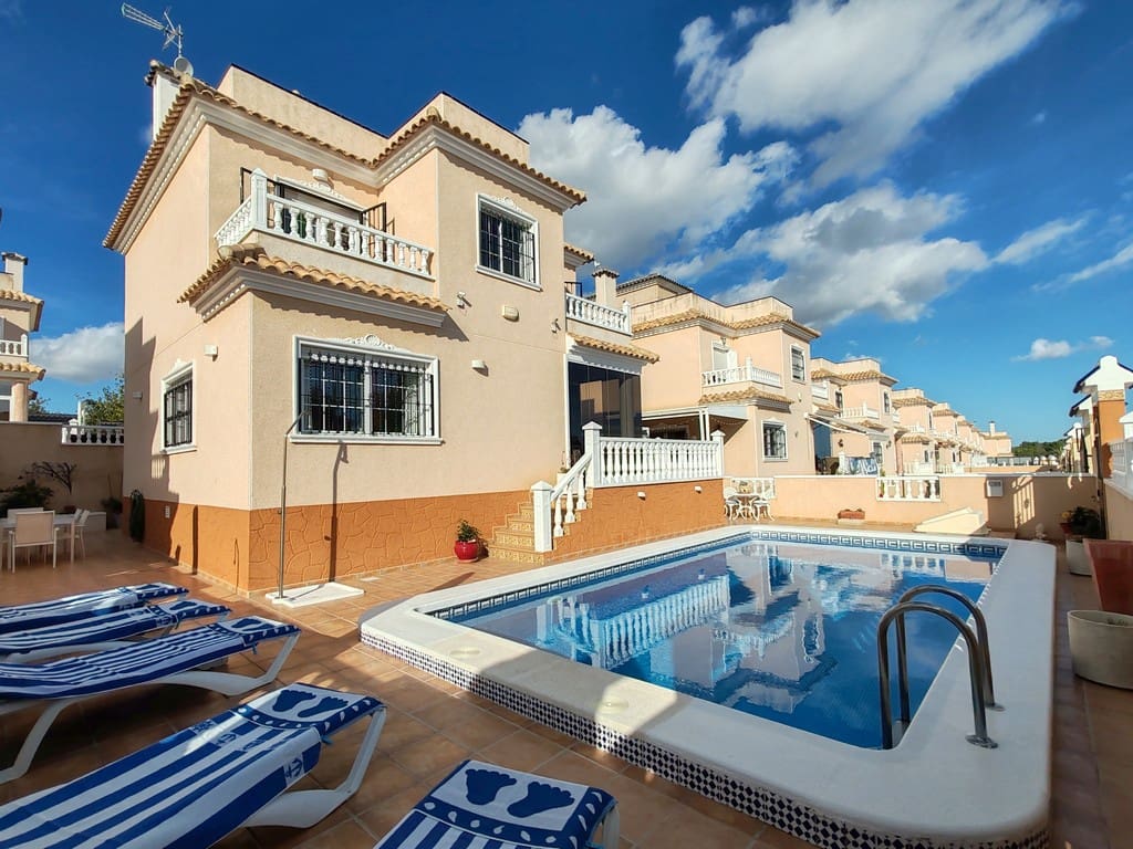 3 sypialnia Willa na sprzedaż w Pinar de Campoverde z basenem garażem - 397 500 € (Ref: 9369039)