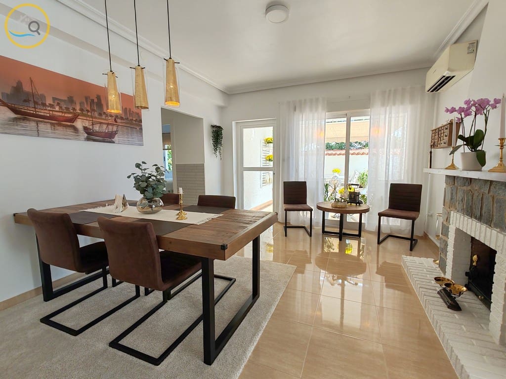 3 soveværelse Villa til salg i Pinar de Campoverde med swimmingpool garage - € 450.000 (Ref: 9369051)