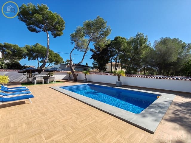 3 soveværelse Villa til salg i Pinar de Campoverde, Pilar de la Horadada med swimmingpool garage - € 450.000 (Ref: 9369051)