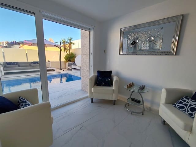 3 sypialnia Willa na sprzedaż w Villamartín - Las Filipinas, Orihuela z basenem garażem - 489 900 € (Ref: 9378359)