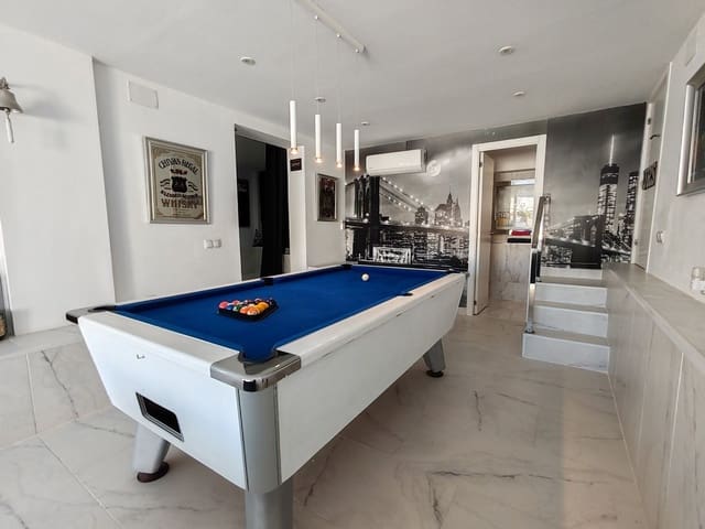 3 sypialnia Willa na sprzedaż w Villamartín - Las Filipinas, Orihuela z basenem garażem - 489 900 € (Ref: 9378359)