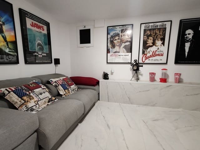 3 sypialnia Willa na sprzedaż w Villamartín - Las Filipinas, Orihuela z basenem garażem - 489 900 € (Ref: 9378359)