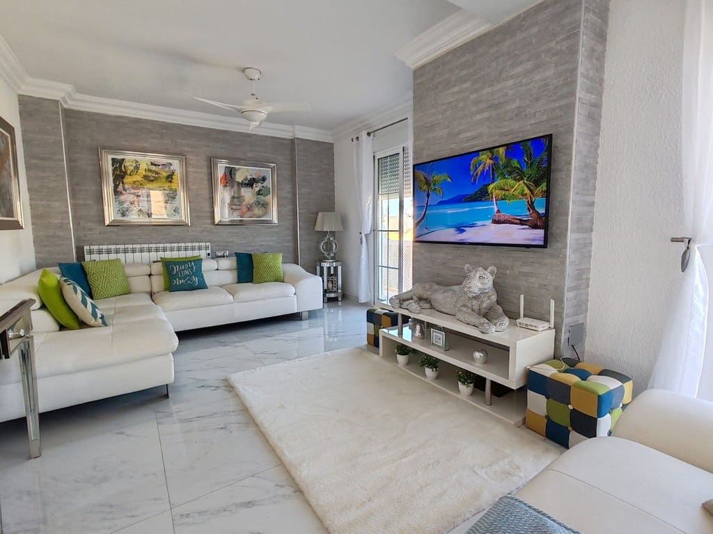 3 bedroom Villa for sale in Orihuela Costa with pool garage - € 489,900 (Ref: 9378359)